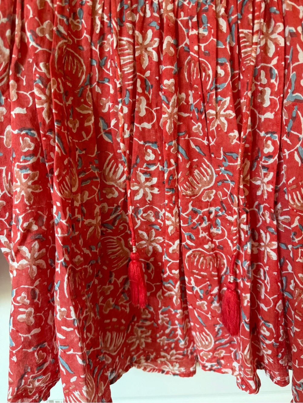 Cleobella Red Floral Ruffled Square-Yoke Blouse - Picture 4 of 7